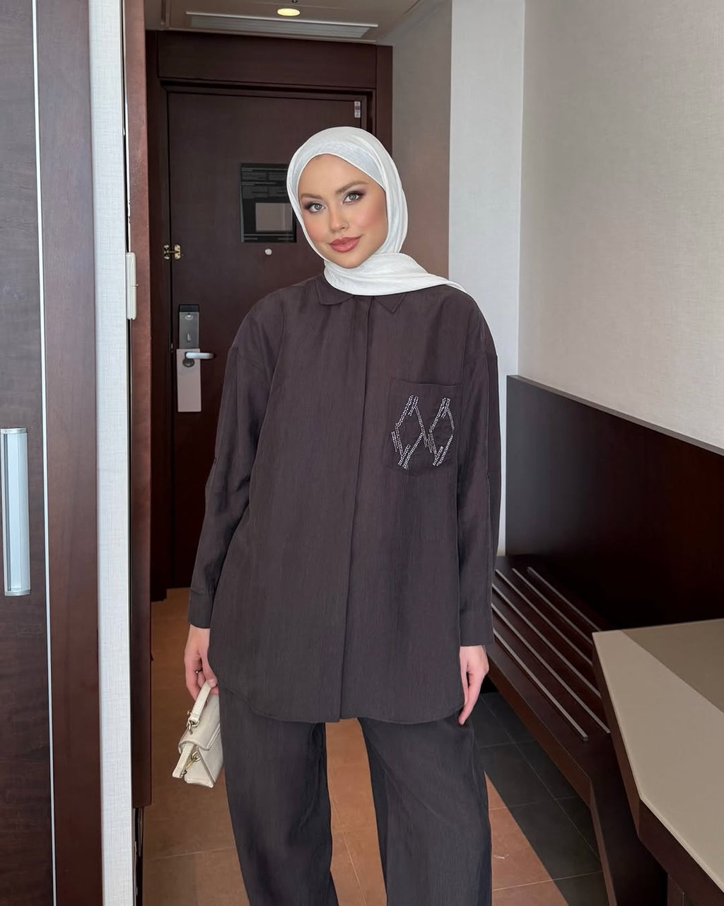 The Diamond Crystal Pocket Modest Matching Set
